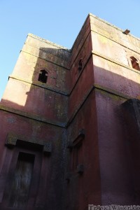 Bet Giyorgis from below