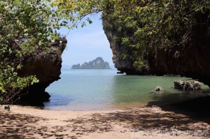 Koh Kudu hidden beach