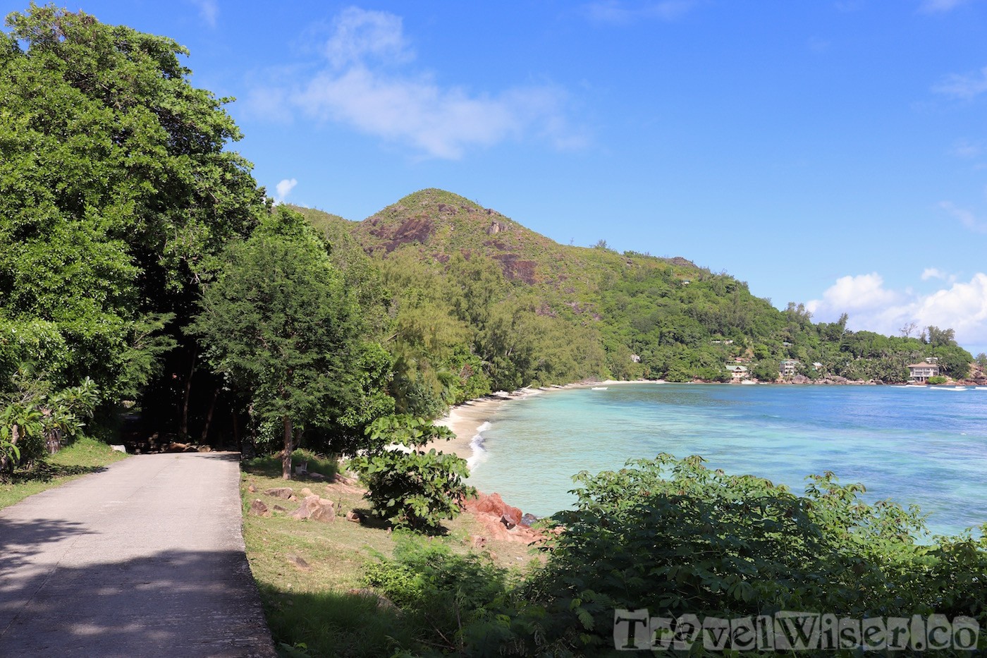 The scenic roads of Praslin