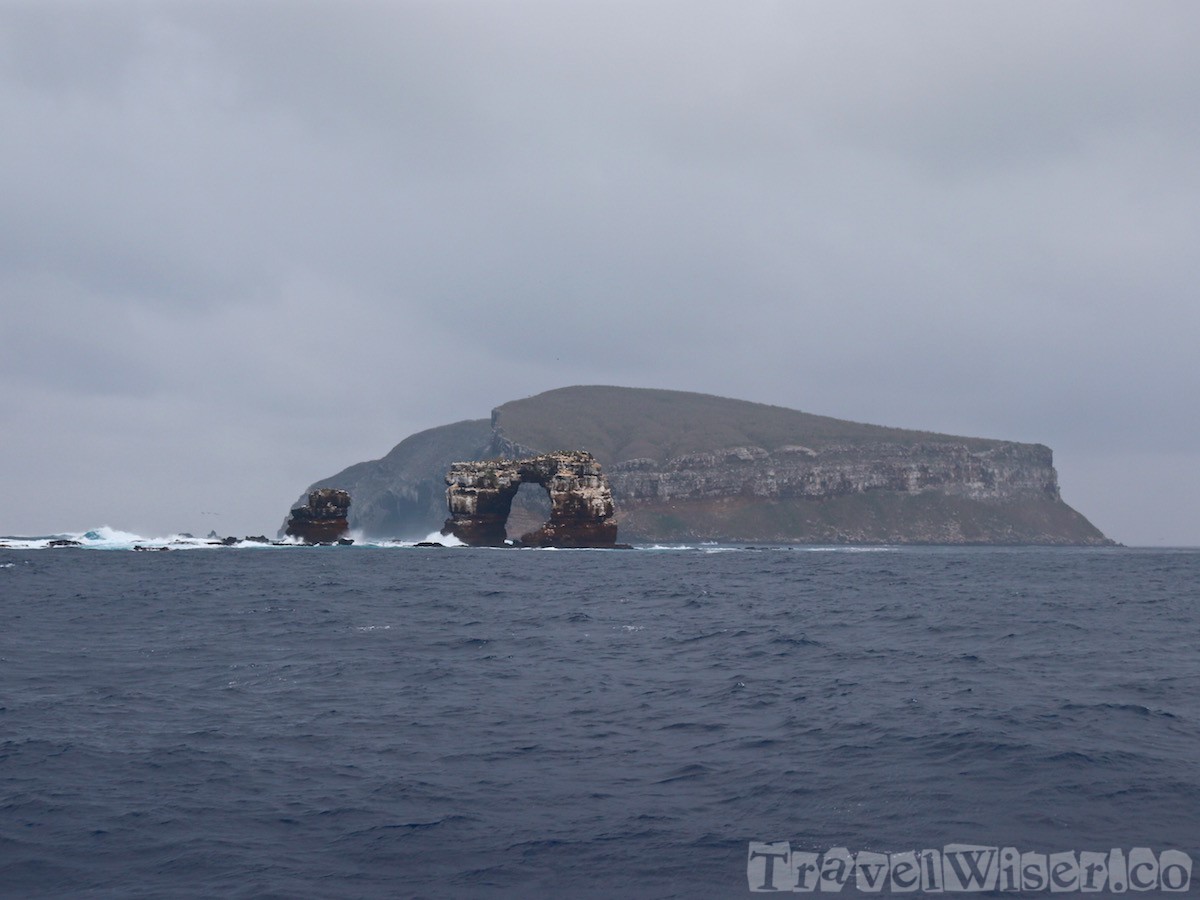 Darwin's Arch, Galapagos Islands